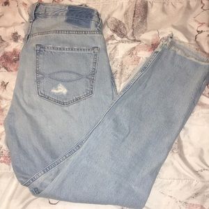Abercrombie high rise vintage boyfriend jeans